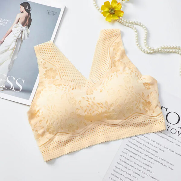Deep-V Wireless Bra 32018