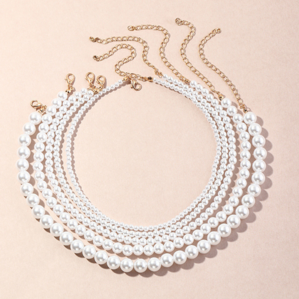 Pearl necklace 32092