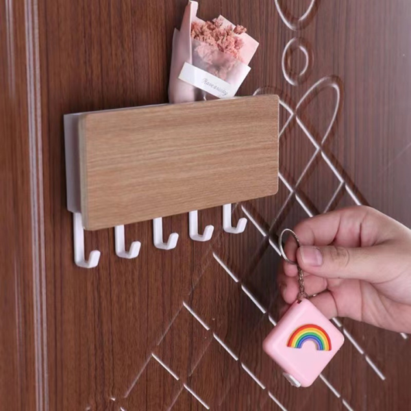 Solid wood storage hook 31049