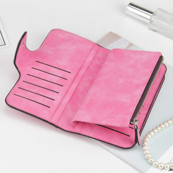 Scrub Leather Women's Wallet - Bifold Fashion Clutch Elegance And Functionality